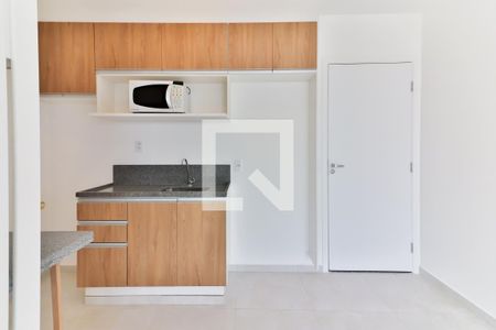 Cozinha e Área de Serviço de kitnet/studio para alugar com 1 quarto, 31m² em Vila Sônia, São Paulo