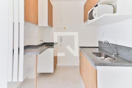 Cozinha e Área de Serviço de kitnet/studio para alugar com 1 quarto, 31m² em Vila Sônia, São Paulo