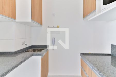 Cozinha e Área de Serviço de kitnet/studio para alugar com 1 quarto, 31m² em Vila Sônia, São Paulo