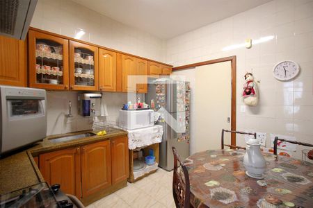 Cozinha de apartamento à venda com 3 quartos, 90m² em Anchieta , Belo Horizonte