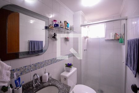 Banheiro  de apartamento à venda com 2 quartos, 52m² em Parque Bristol, São Paulo