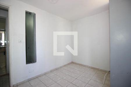 Quarto 2 de apartamento para alugar com 2 quartos, 60m² em Guará Ii, Brasília