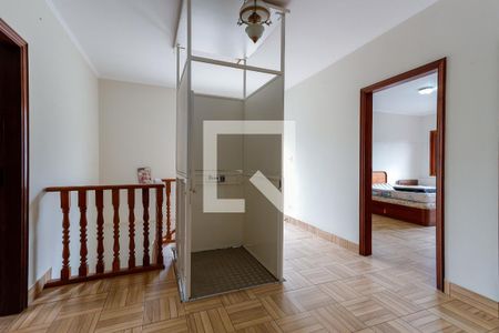 Hall Quartos de casa para alugar com 4 quartos, 250m² em Jardim Virginia Bianca, São Paulo