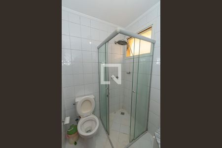 Banheiro da Suíte  de apartamento para alugar com 3 quartos, 84m² em Parque Rural Fazenda Santa Cândida, Campinas
