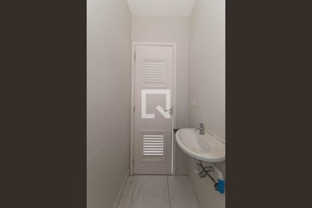 Lavabo de casa para alugar com 2 quartos, 90m² em Jardim Previdencia, São Paulo