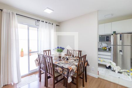 Sala de apartamento à venda com 3 quartos, 111m² em Km 18, Osasco