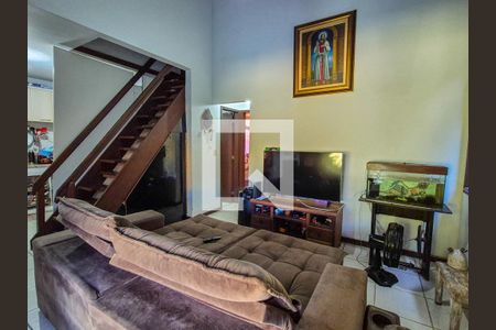 Sala  de casa de condomínio à venda com 4 quartos, 200m² em Vargem Grande, Rio de Janeiro