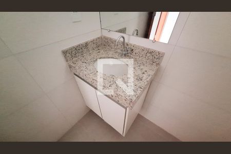 Banheiro de apartamento para alugar com 1 quarto, 27m² em Vila Dom Pedro Ii, São Paulo
