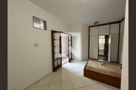 Suíte de casa para alugar com 4 quartos, 300m² em Cachambi, Rio de Janeiro