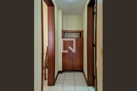 Corredor de apartamento para alugar com 1 quarto, 69m² em Barra da Tijuca, Rio de Janeiro
