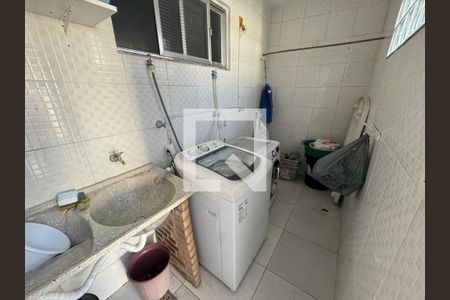 Casa à venda com 6 quartos, 240m² em Maravista, Niterói