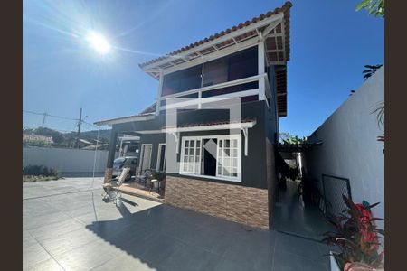 Casa à venda com 6 quartos, 240m² em Maravista, Niterói