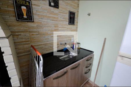 Casa à venda com 120m², 2 quartos e sem vaga Casa à venda com 120m², 2 quartos e sem vagaTerraço