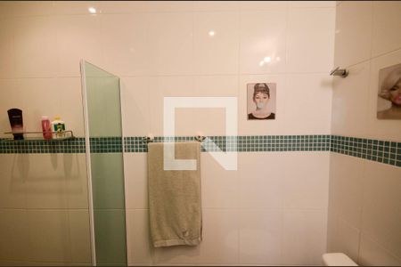 Casa à venda com 120m², 2 quartos e sem vaga Casa à venda com 120m², 2 quartos e sem vagaBanheiro Social