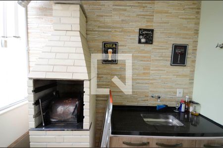 Casa à venda com 120m², 2 quartos e sem vaga Casa à venda com 120m², 2 quartos e sem vagaTerraço