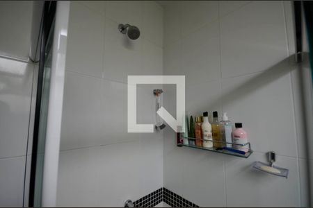 Casa à venda com 120m², 2 quartos e sem vaga Casa à venda com 120m², 2 quartos e sem vagaBanheiro da Suíte