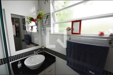 Casa à venda com 120m², 2 quartos e sem vaga Casa à venda com 120m², 2 quartos e sem vagaBanheiro da Suíte