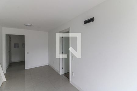 Sala de apartamento à venda com 2 quartos, 75m² em Barra da Tijuca, Rio de Janeiro