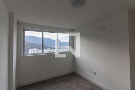 Suíte 1 de apartamento à venda com 2 quartos, 75m² em Barra da Tijuca, Rio de Janeiro