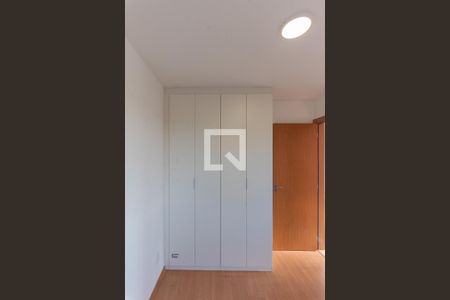 Quarto 2 de apartamento para alugar com 2 quartos, 43m² em Parque Industrial, Campinas