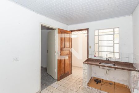 Cozinha de casa para alugar com 1 quarto, 28m² em Vila das Merces, São Paulo