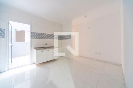 Sala e Cozinha de apartamento para alugar com 2 quartos, 48m² em Vila Valparaiso, Santo André