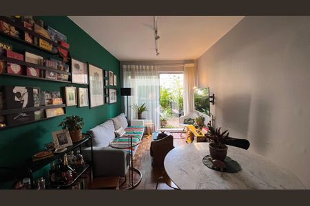 Sala  de apartamento à venda com 1 quarto, 56m² em Pinheiros, São Paulo