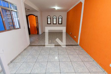 Sala de casa para alugar com 4 quartos, 125m² em Jardim Coimbra, São Paulo