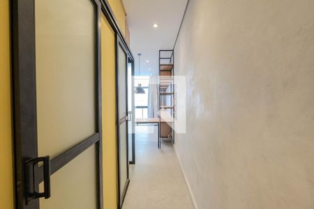 Corredor de kitnet/studio para alugar com 1 quarto, 26m² em Centro Histórico de São Paulo, São Paulo