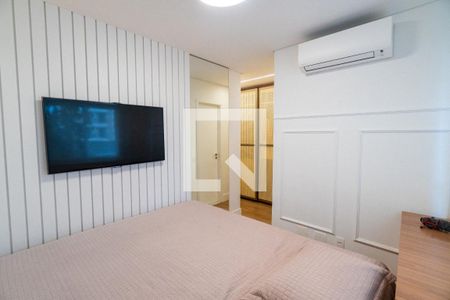 Suíte de apartamento à venda com 3 quartos, 132m² em Chácara Inglesa, São Paulo