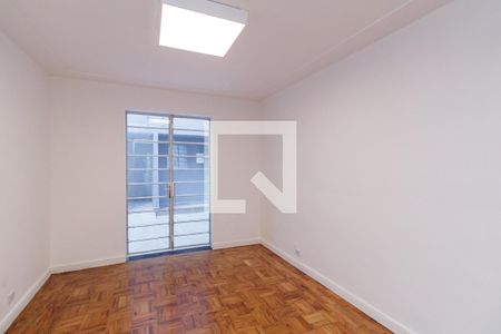 Casa para alugar com 240m², 3 quartos e 2 vagasSala