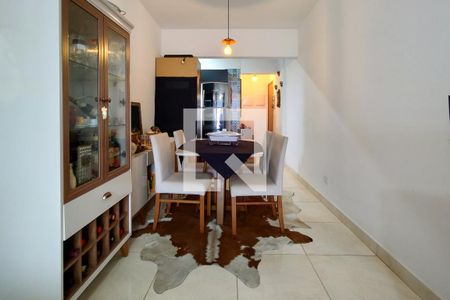 Sala de apartamento para alugar com 2 quartos, 56m² em Nova Mirim, Praia Grande