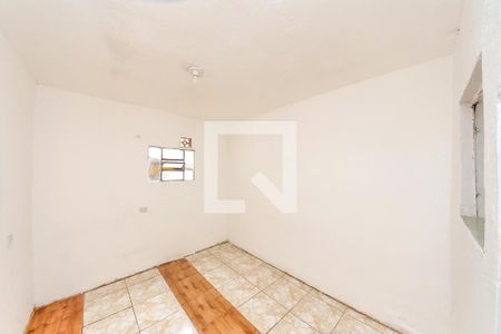 Quarto de casa para alugar com 1 quarto, 33m² em Parque Santa Madalena, São Paulo