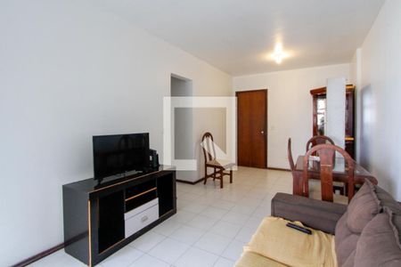 Sala de apartamento para alugar com 1 quarto, 50m² em Barra da Tijuca, Rio de Janeiro