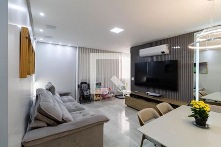 Sala de apartamento à venda com 3 quartos, 105m² em Cabral, Contagem