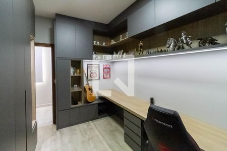 Quarto 1 de apartamento à venda com 3 quartos, 105m² em Cabral, Contagem