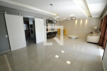 Sala 1 de casa de condomínio à venda com 4 quartos, 394m² em Vila Madalena, Campinas