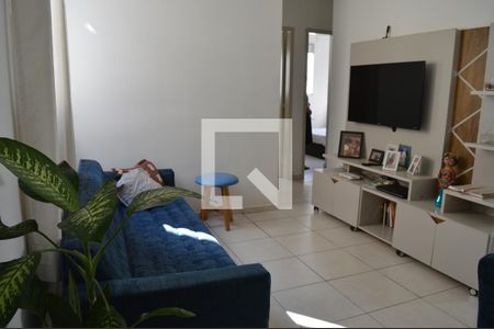 Sala de apartamento à venda com 3 quartos, 56m² em Arpoador, Contagem