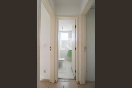 Corredor de apartamento à venda com 2 quartos, 48m² em Vila 31 de Março, Campinas