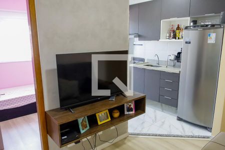 sala de apartamento para alugar com 2 quartos, 37m² em Santa Maria, Osasco