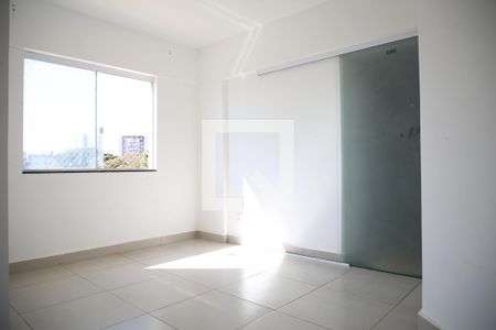 Apartamento para alugar com 2 quartos, 61m² em Vila Rosa, Goiânia