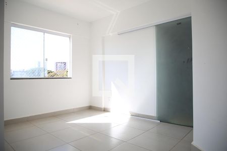 Sala de apartamento para alugar com 2 quartos, 61m² em Vila Rosa, Goiânia