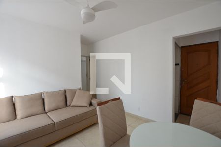 Sala de apartamento para alugar com 2 quartos, 60m² em Bento Ribeiro, Rio de Janeiro