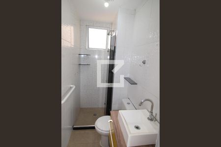 Banheiro de apartamento para alugar com 2 quartos, 39m² em Jardim Umarizal, São Paulo