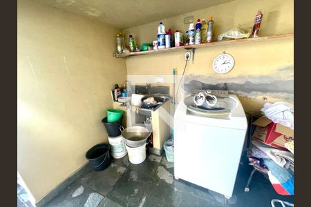 Casa à venda com 119m², 3 quartos e 2 vagas Casa à venda com 119m², 3 quartos e 2 vagasÁrea de Serviço