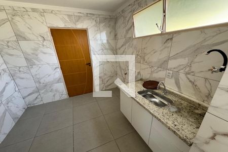 Cozinha de apartamento para alugar com 3 quartos, 72m² em Iguatemi, Ribeirão Preto