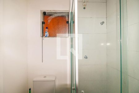 Banheiro de apartamento à venda com 1 quarto, 35m² em Vila Antonina, São Paulo