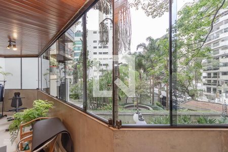 Sacada de apartamento à venda com 4 quartos, 224m² em Campo Belo, São Paulo