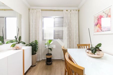 Sala de apartamento à venda com 2 quartos, 54m² em Conjunto Residencial José Bonifácio, São Paulo
