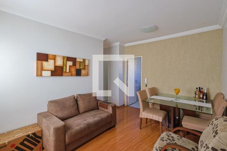 Sala de apartamento à venda com 3 quartos, 60m² em João Pinheiro, Belo Horizonte